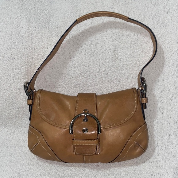 RARE HTF Coach Soho 9247 British Tan Y2K Hobo Shoulder Bag - Picture 1 of 16